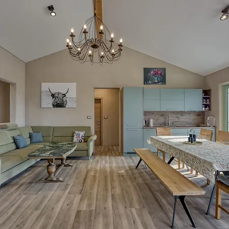 Pool Olivia With Sauna- Happy *