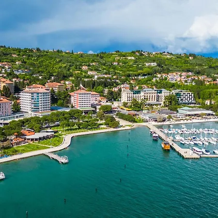 Villa Olivia Pool & Sauna Near Portoroz Sečovlje