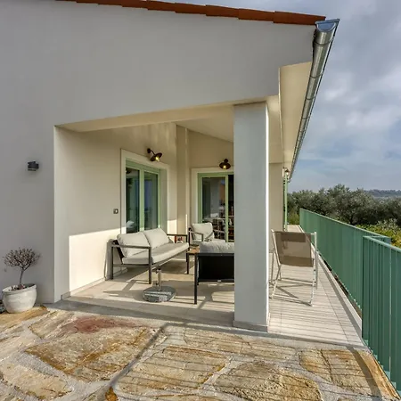 Villa Villa Olivia Pool & Sauna Near Portoroz
