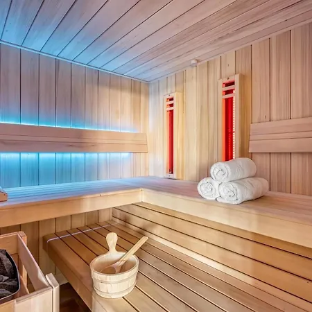 Olivia Pool & Sauna Near Portoroz *