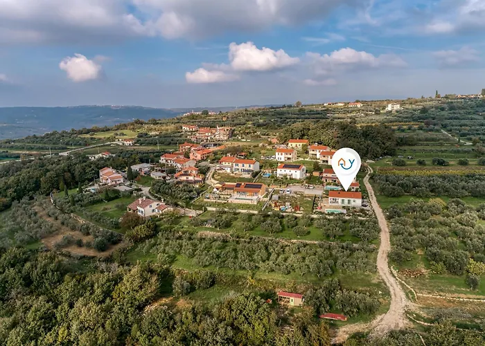 Pool Olivia With Sauna - Happy Apartamento Sečovlje