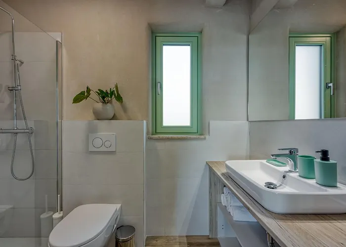 Pool Olivia With Sauna - Happy Apartamento