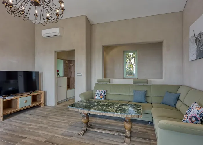 Pool Olivia With Sauna - Happy Sečovlje