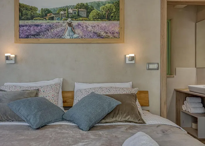 Pool Olivia With Sauna - Happy Willa